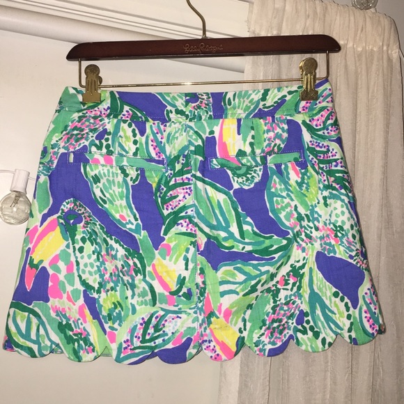 Lilly Pulitzer Lorelei Skort - Picture 2 of 5